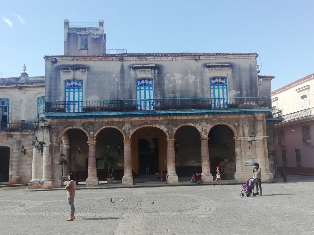 Casa de los Marqueses de Aguas Claras Plaza de la Catedral