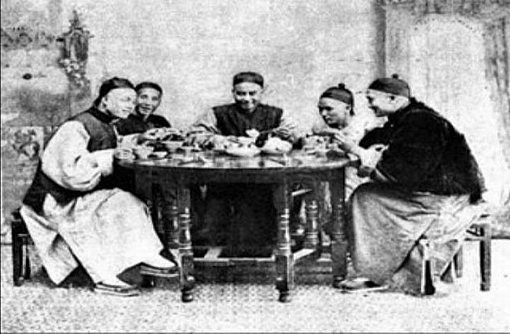 Los primeros  potentados chinos y las primeras casas importadoras chinas (1878)
