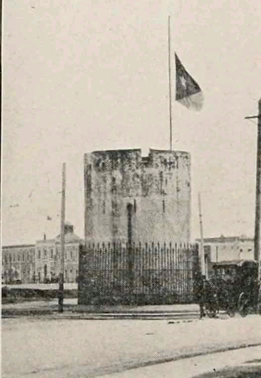 Torreon de San Lazaro principios de siglo