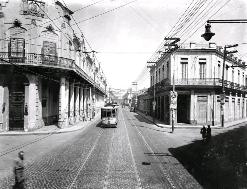 Intersección de la calle Campanario con la calle Belascoaín 