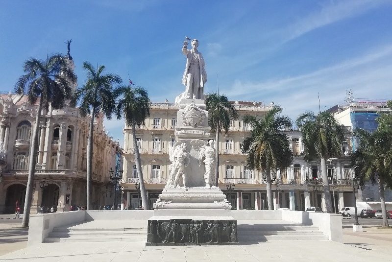 Monumento a Jose Marti en el Parque Central de La Habana Cuba
