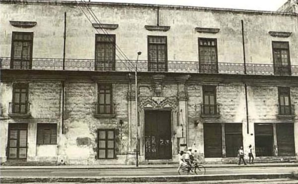 De la Casa del Conde de la Mortera al Museo del Ron de La Habana