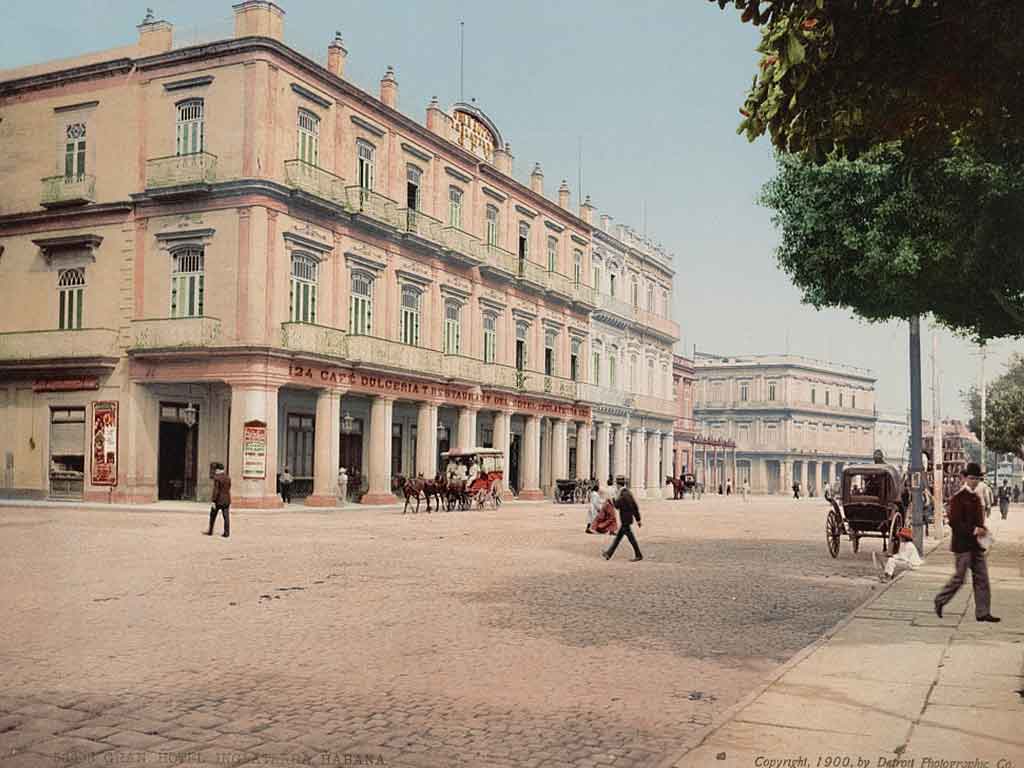 hotel-inglaterra-acera-del-louvre-1900