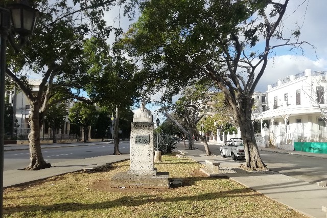 Monumento a Carlos Azcárate, el tributo de La Habana a un hombre honrado