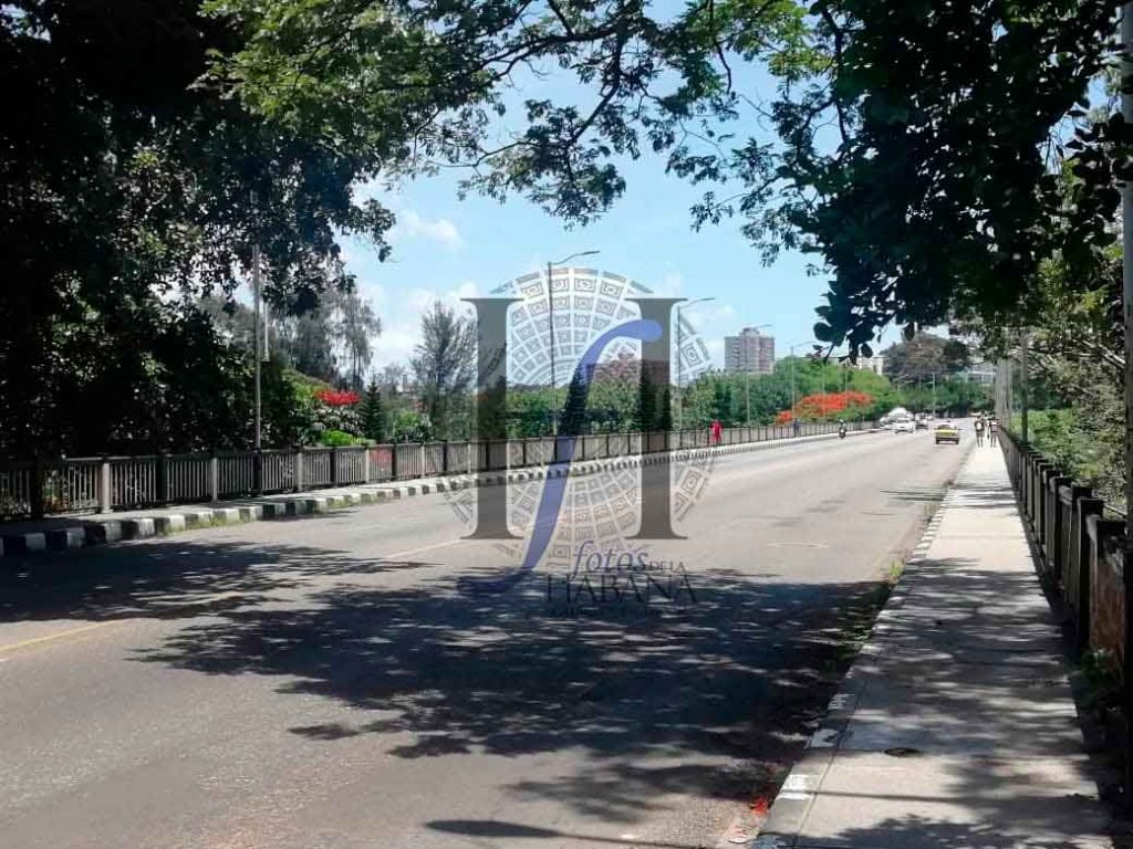 Puente Almendares en el municipio Plaza de la Revolución 