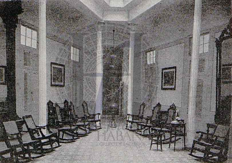 1917-sala-del-hotel-fornos