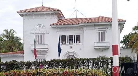 Del Palacio de Manolo Santeiro a la casa del embajador de Italia (Miramar elegante)